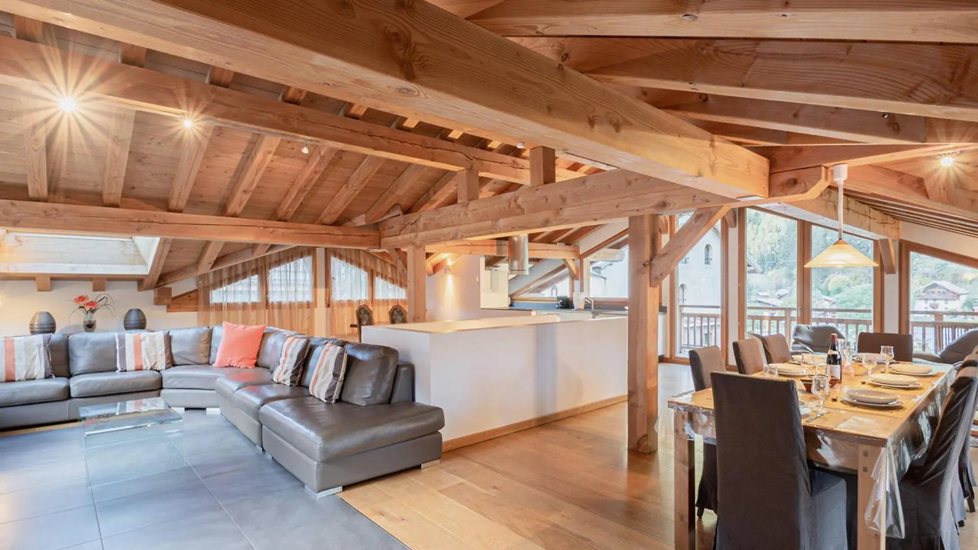 Superbe Chalet 4 Etoiles Avec Sauna Et Garage Proche Des Pistes - Fr-1-343-184 Chamonix